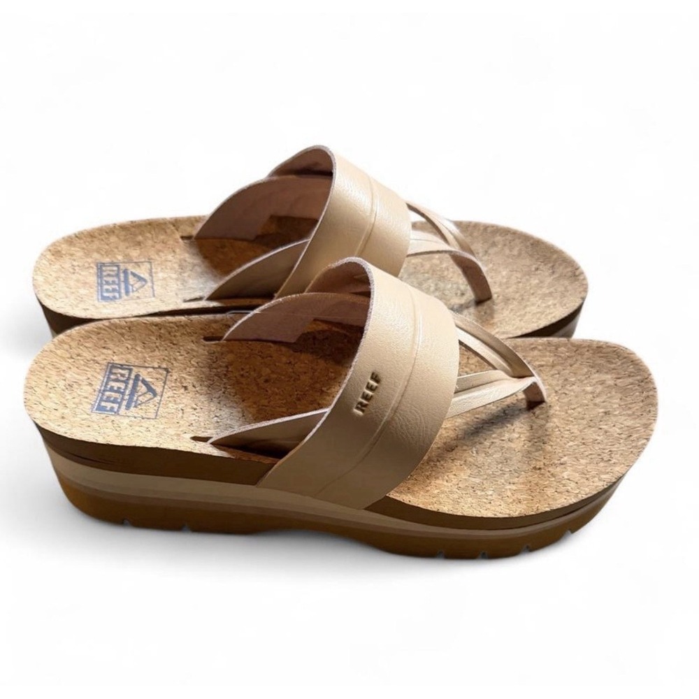 NEW Reef Cushion Lennox Higher Platform Sandals - Seashell Size 9.5M New